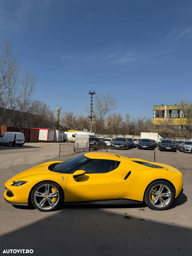 Ferrari 296 GTB - 11