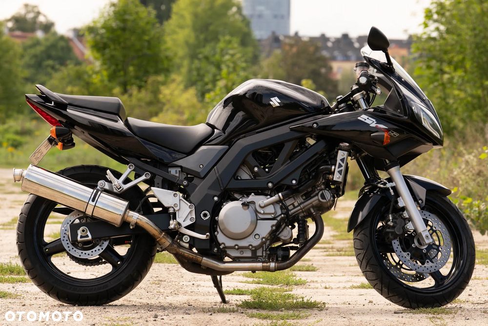 Suzuki SV - 4