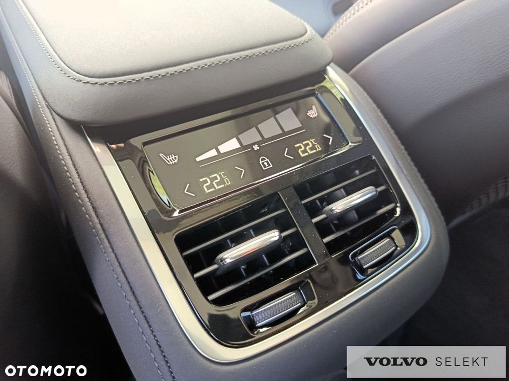 Volvo XC 90 - 28