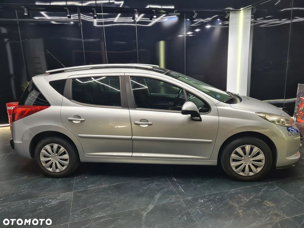 Peugeot 207 120 Sport - 2