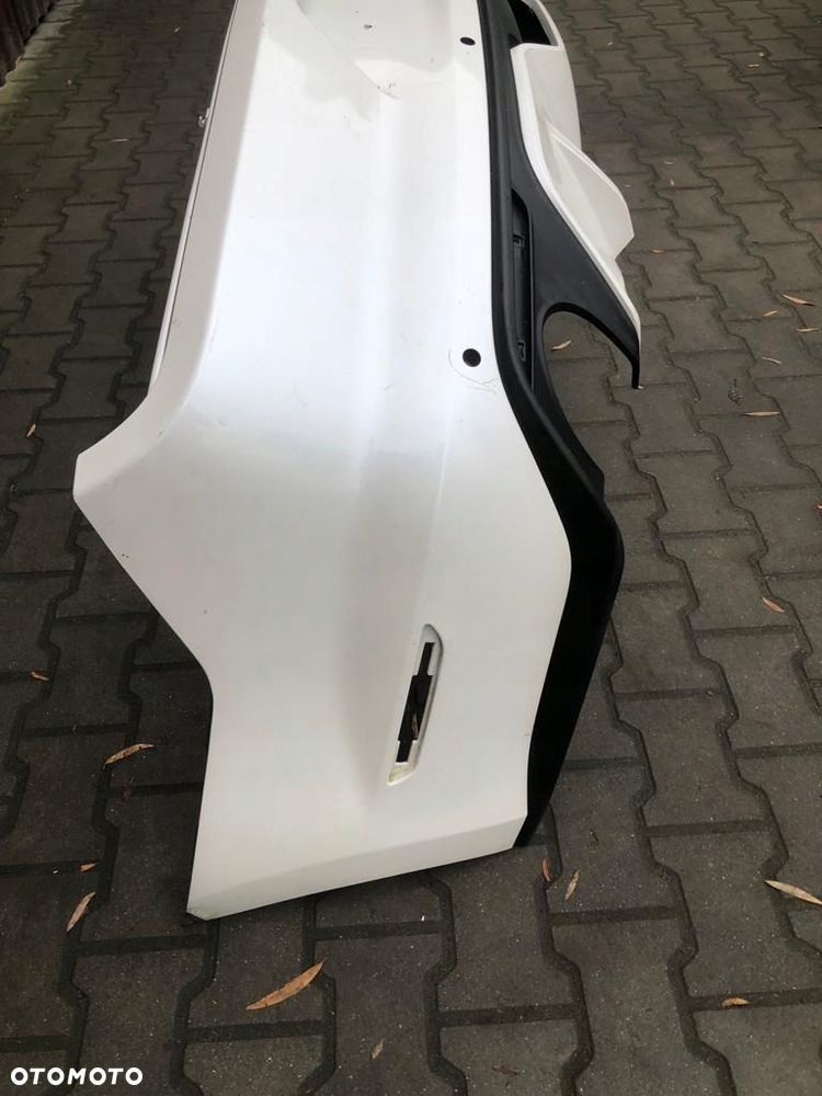 zderzak tyl tylny ford mustang mk6 - 4