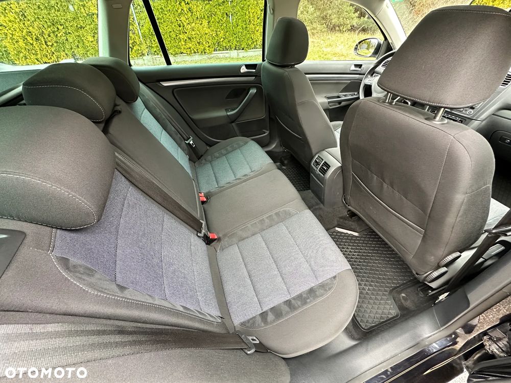 Volkswagen Golf 1.4 TSI MATCH - 24