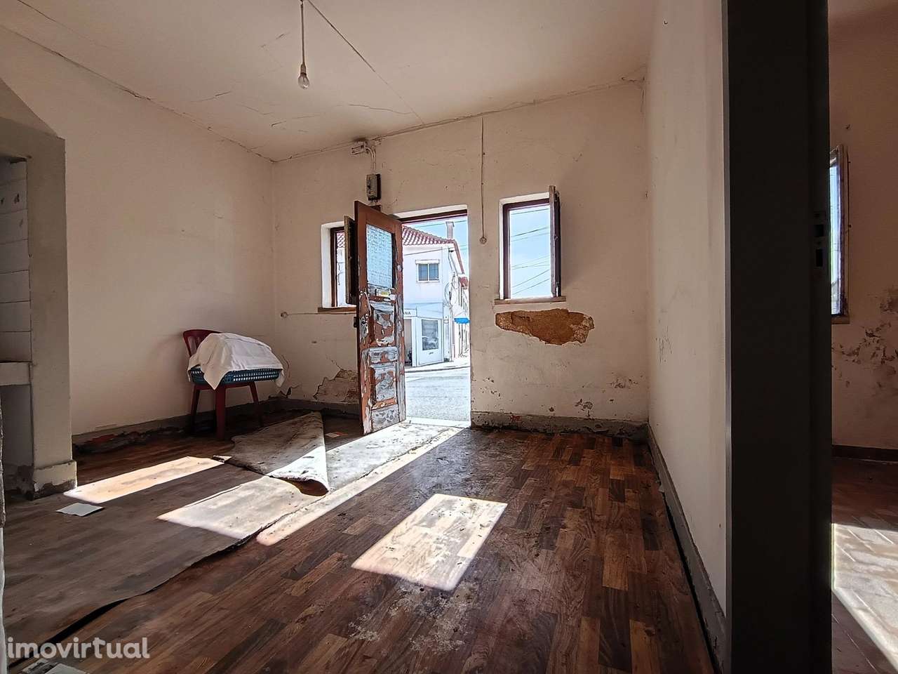 Moradia Térrea com Quintal em Peniche - Grande imagem: 4/10