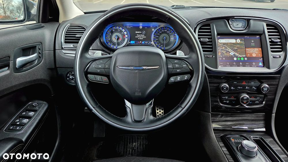 Chrysler 300C - 22