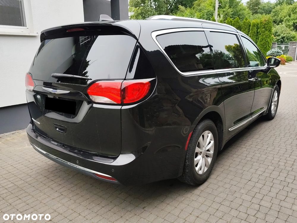 Chrysler Pacifica 2019