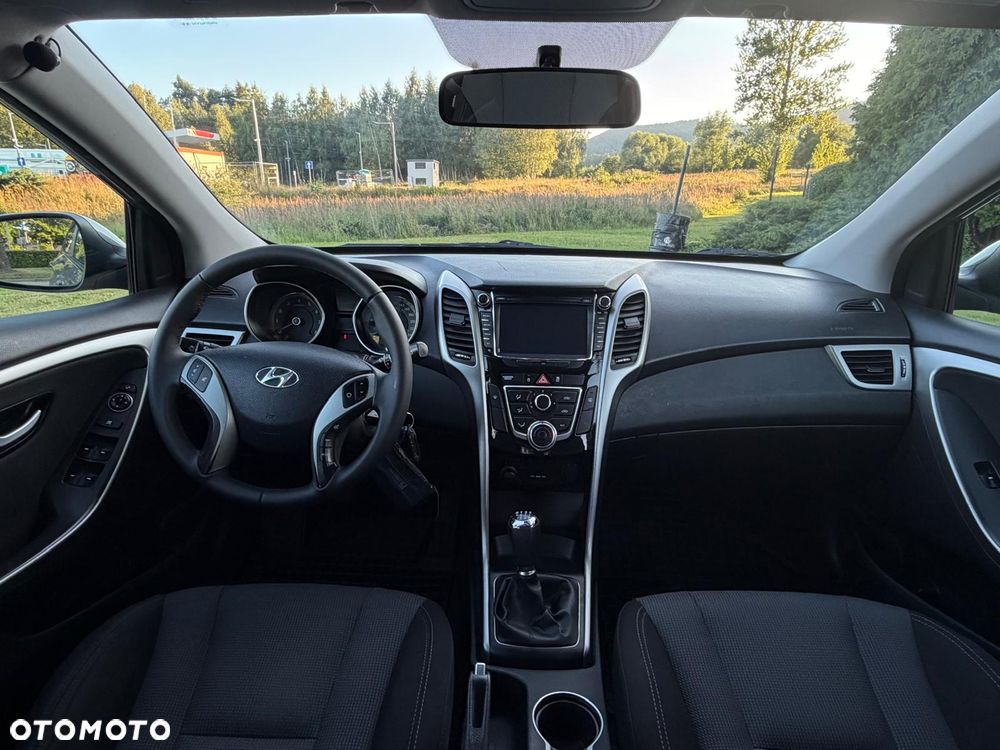 Hyundai i30 1.4 Premium - 18