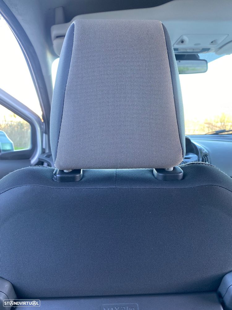 Ford Tourneo Courier 1.5 TDCi Titanium - 20