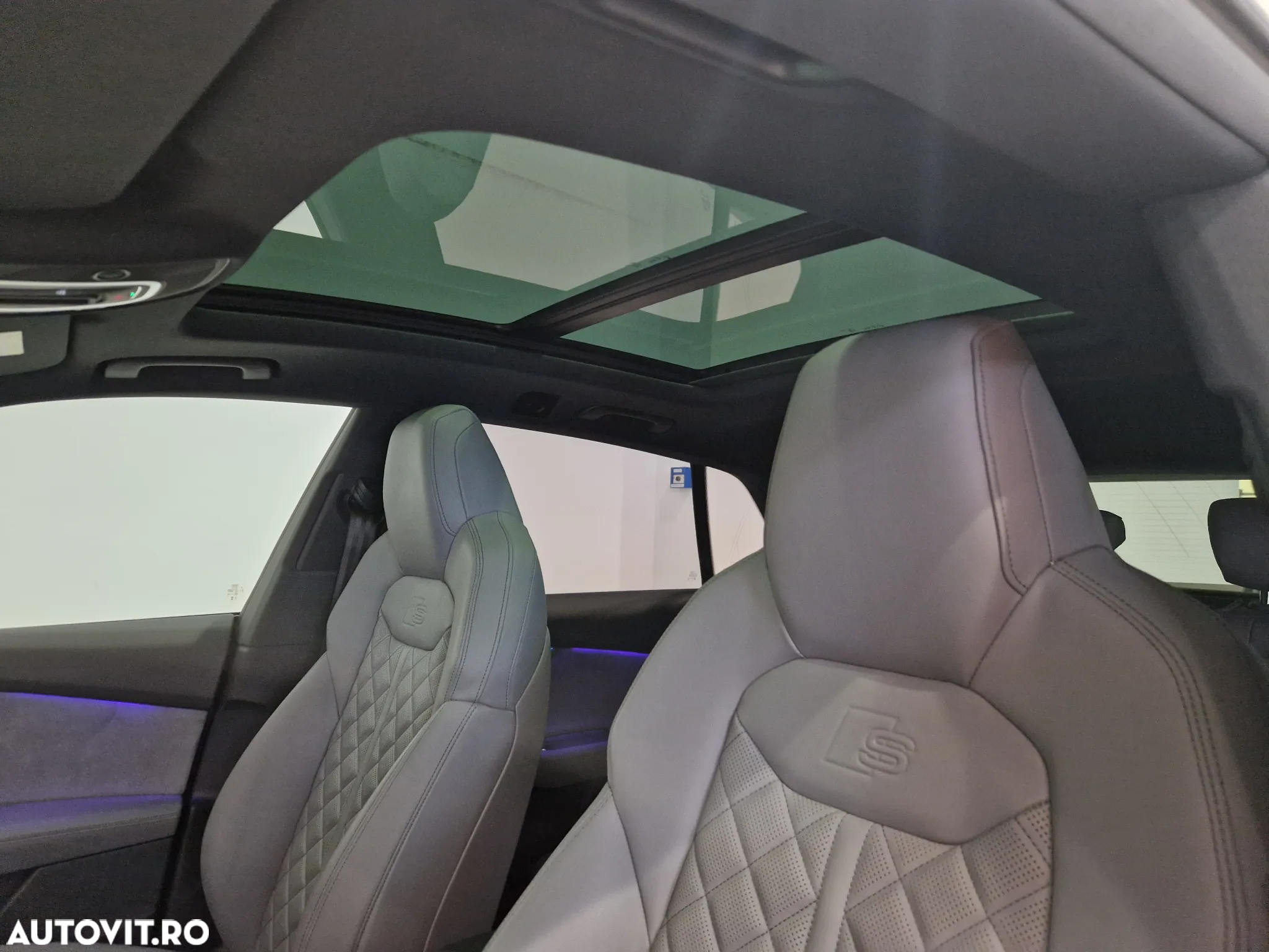 Audi Q8 55 TFSI e quattro Tiptronic PHEV - 14