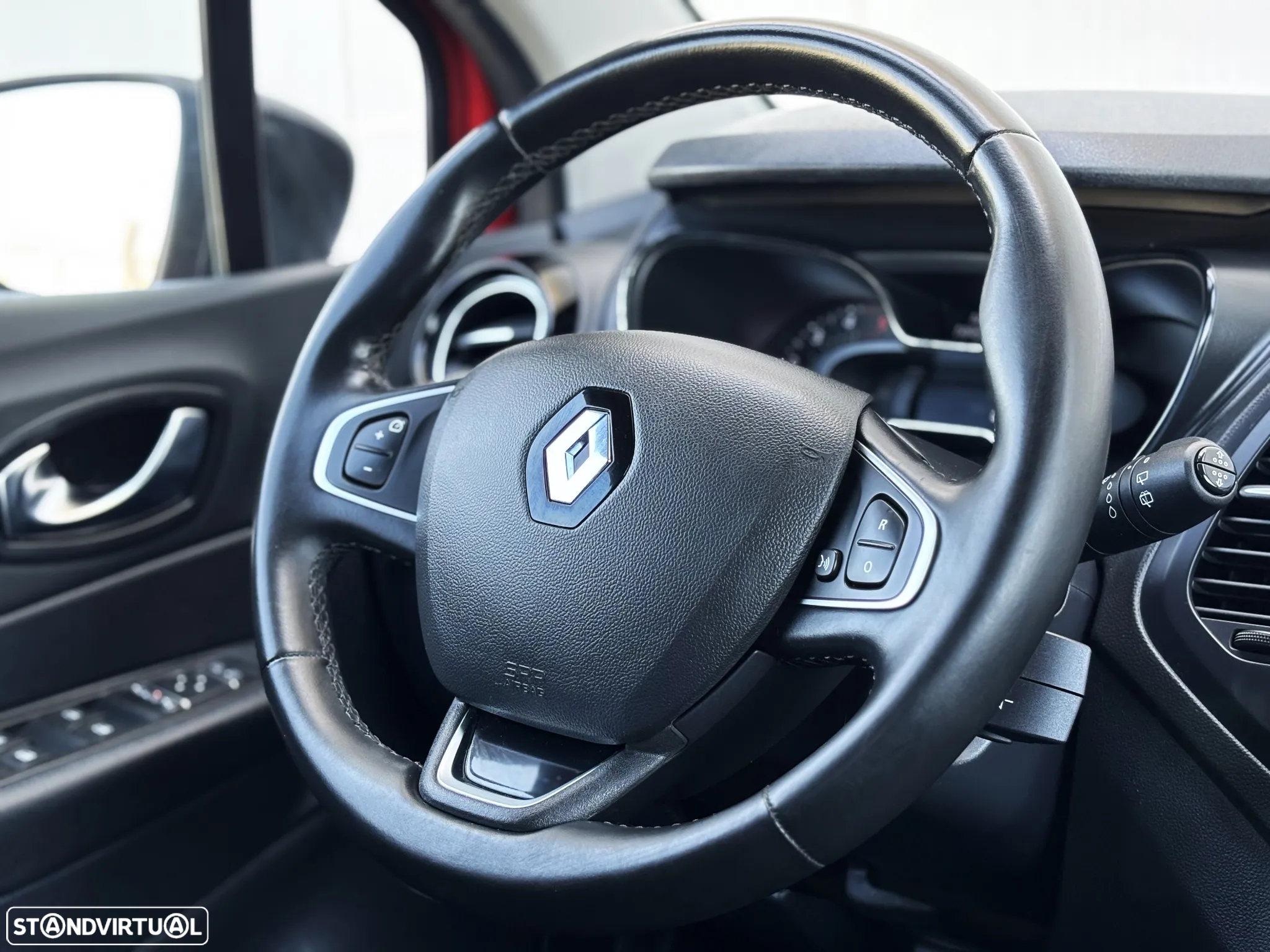 Renault Captur 1.5 dCi Exclusive EDC - 18