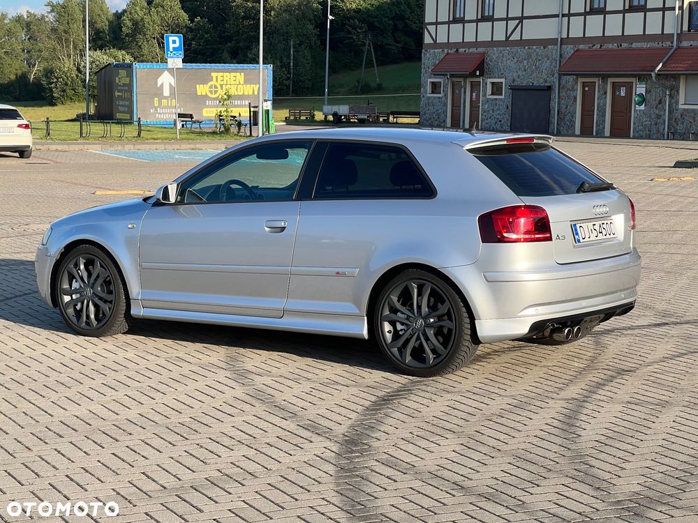 Audi A3 3-drzwiowe 3.2 Quattro Ambition DSG - 4