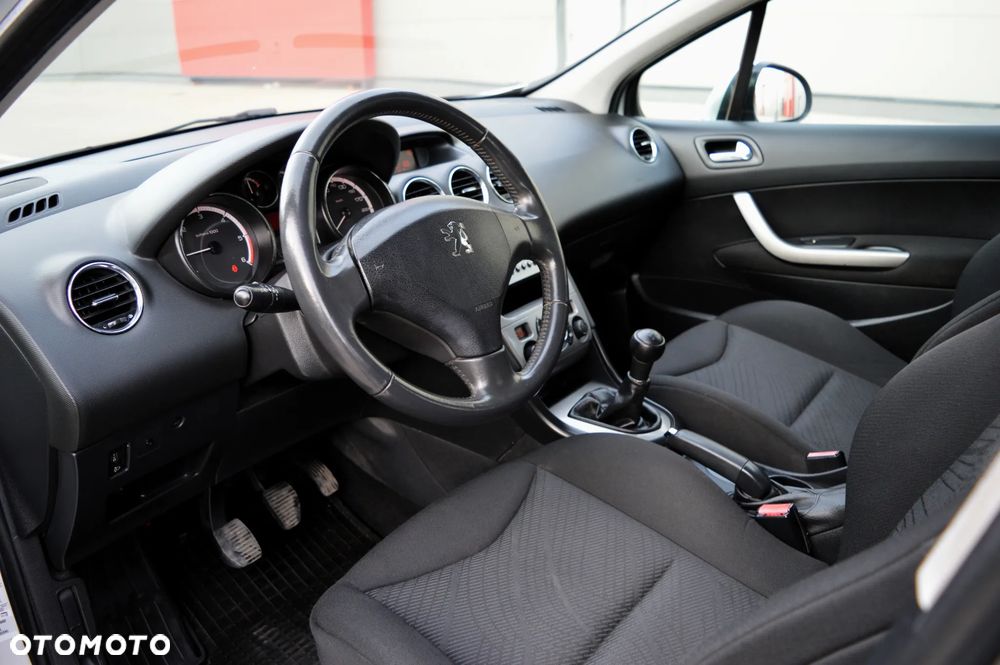 Peugeot 308 1.6 HDi Premium - 5