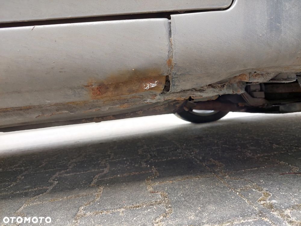 Alfa Romeo 147 1.6 Twin Spark Sportiva - 8