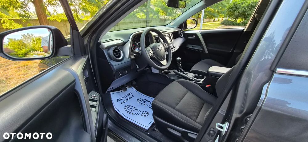 Toyota RAV4 2.0 D-4D Premium - 18