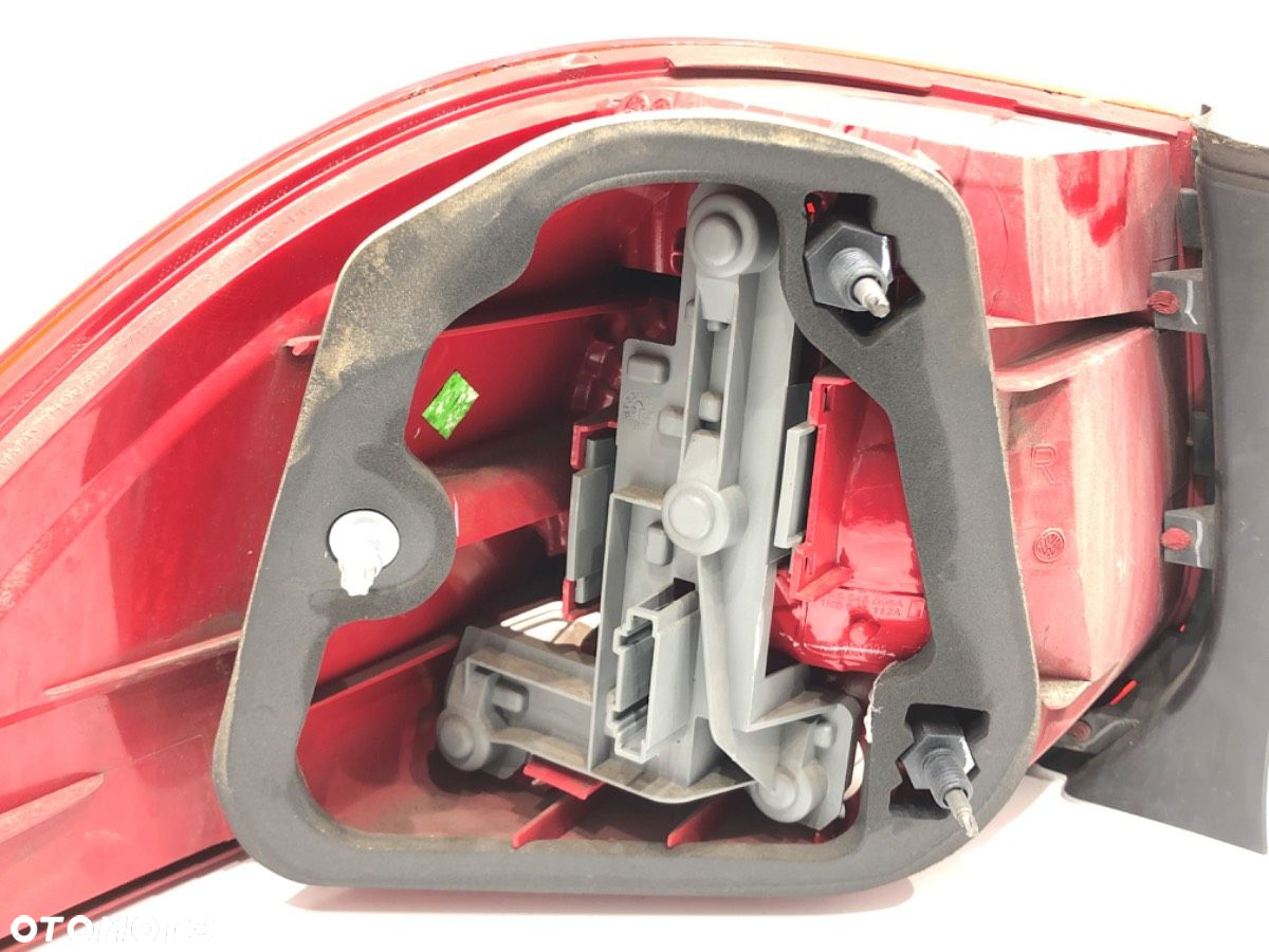 LAMPA PRAWY TYŁ - 179.00 PLN - VW GOLF V (1K1) 2003 - 2010 2.0 TDI 103 kW [140 KM] olej napędowy - 3