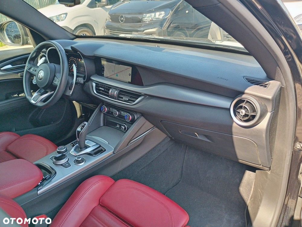 Alfa Romeo Stelvio 2.0 Turbo Veloce Q4 - 15