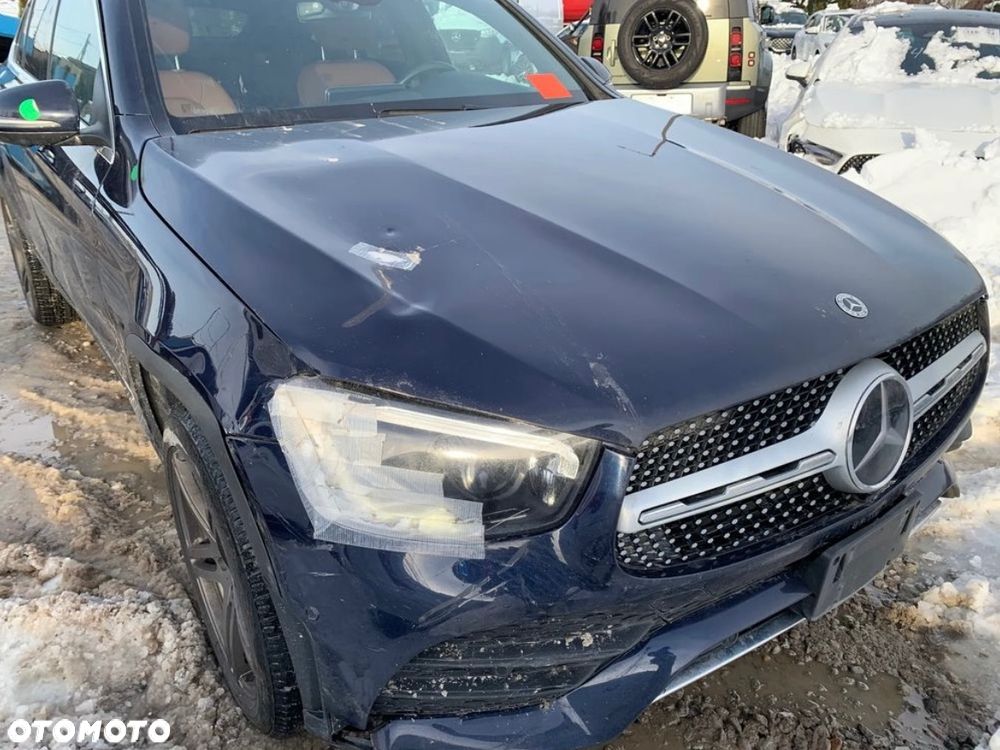 Mercedes-Benz GLC 300 4-Matic - 16