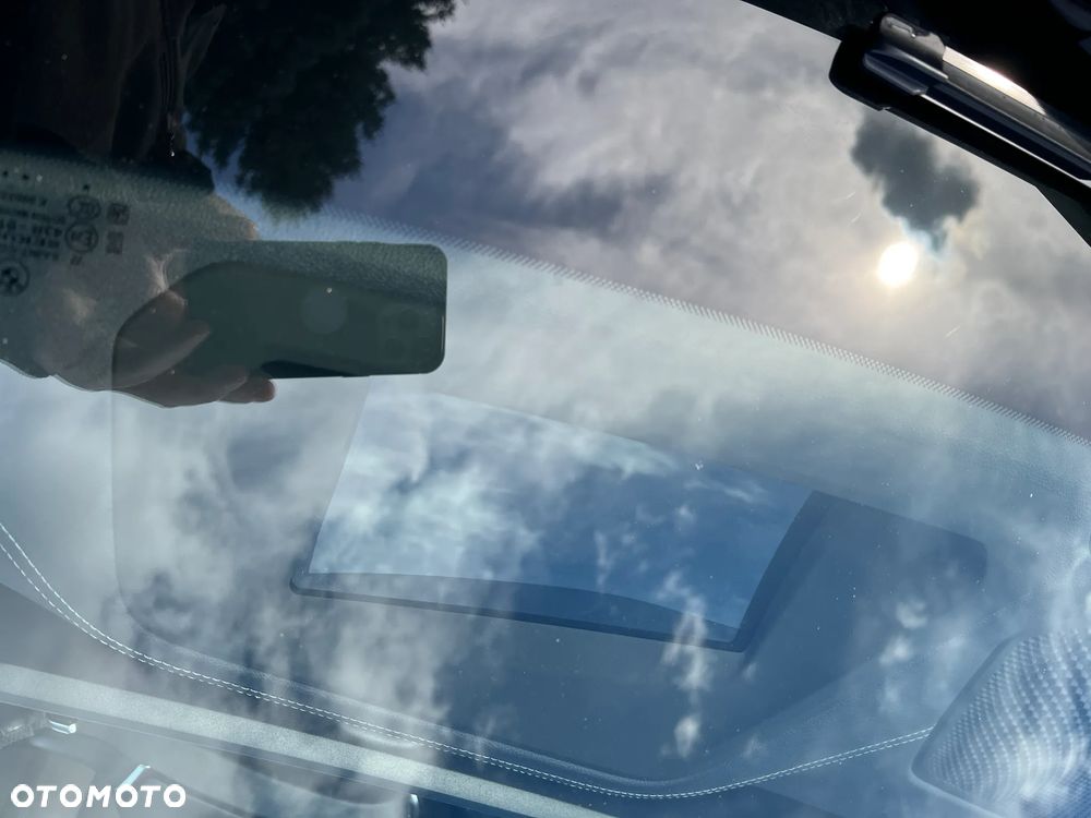 BMW Seria 3 320d xDrive Luxury Line sport - 34