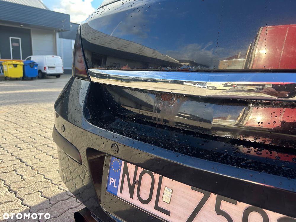 Opel Astra 2.0 T Sport - 9