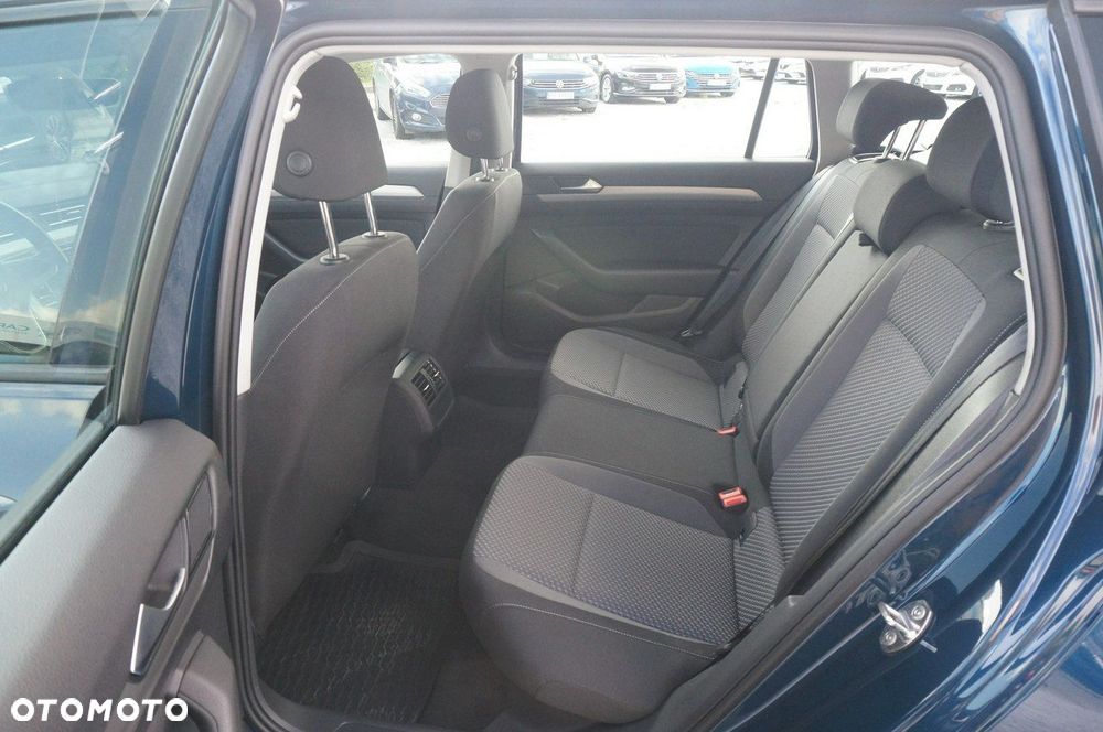 Volkswagen Passat 2.0 TDI EVO Essence - 26