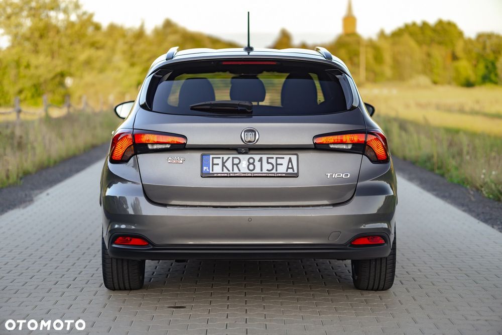 Fiat Tipo 1.4 T-Jet 16v S-Design - 12