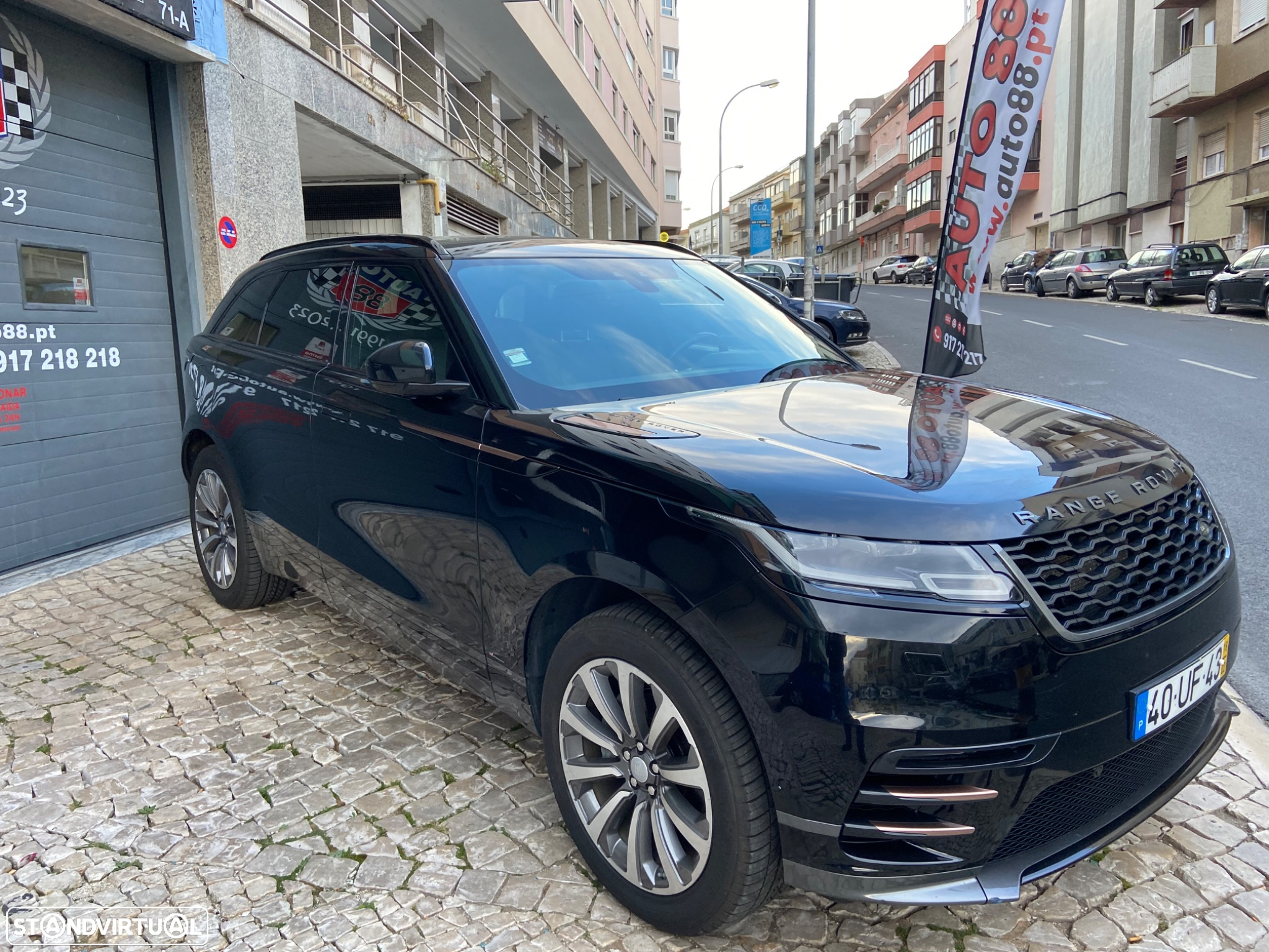 Land Rover Range Rover Velar 2.0 D R-Dynamic - 3