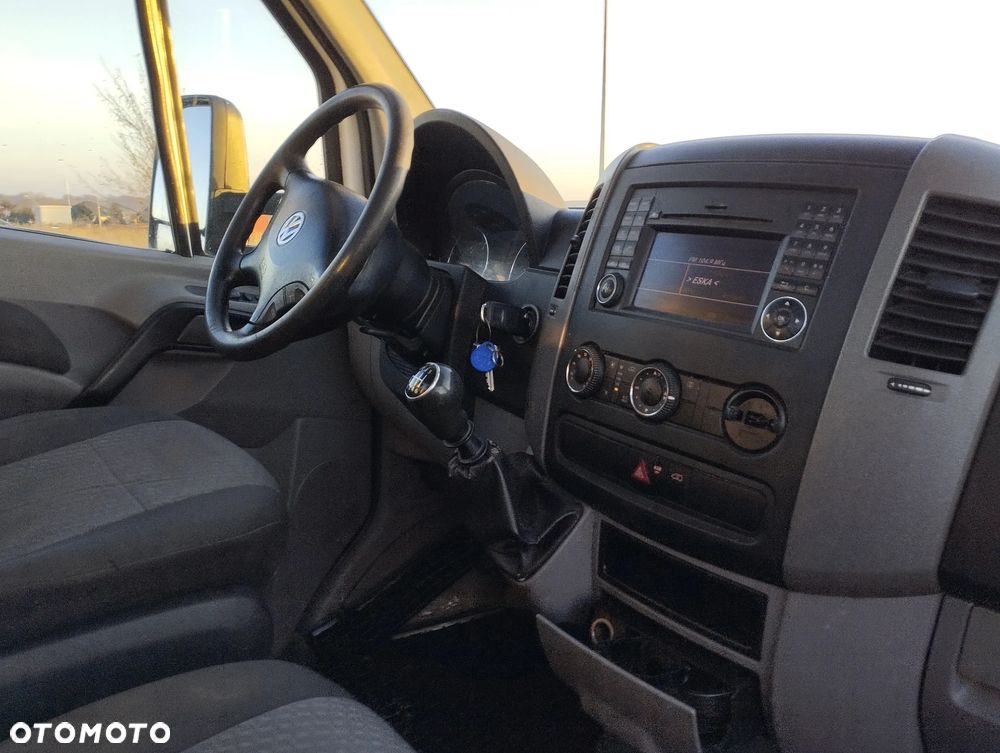 Volkswagen Crafter - 5