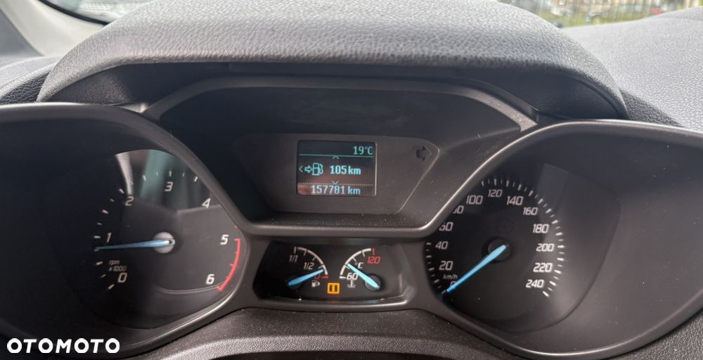 Ford Transit Connect - 13