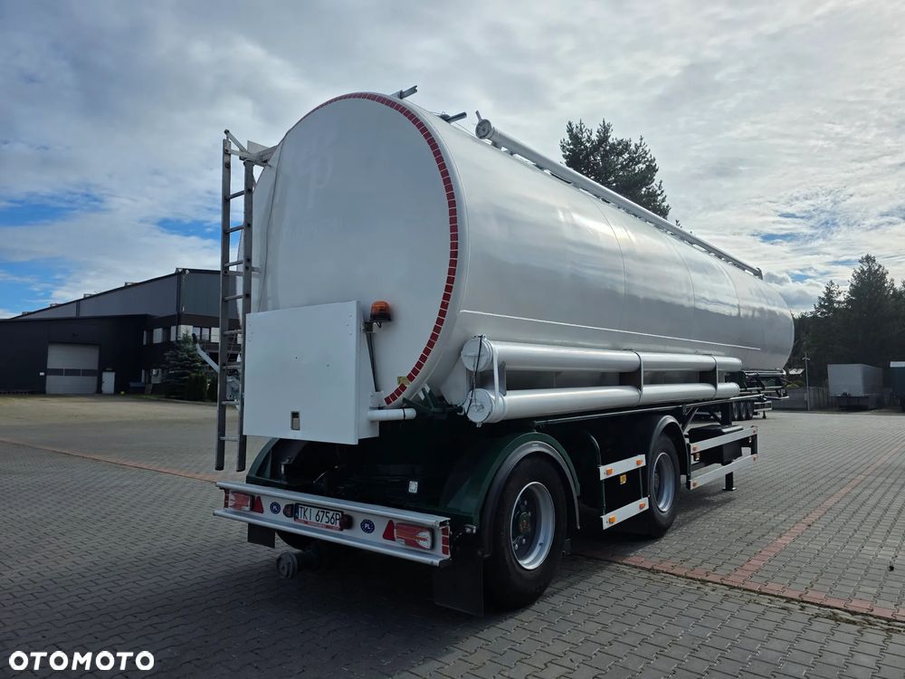 Welgro 8 komorowa PASZOWOZ SILOS 97WSL 51 m - 4