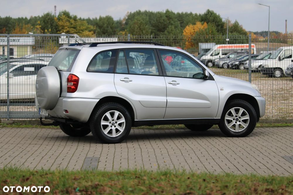 Toyota RAV4 - 12