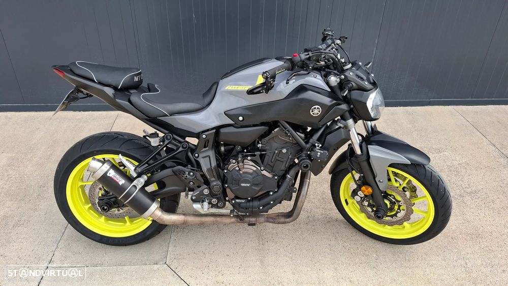 Yamaha MT-07 Nardo Grey 35 kw - 9