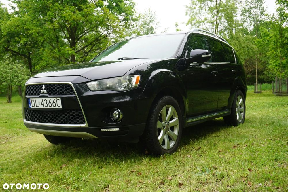 Mitsubishi Outlander 2.0 Intense 2WD - 12