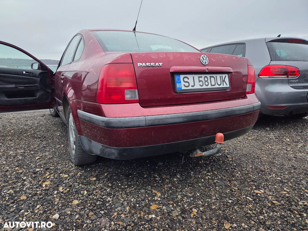 Volkswagen Passat - 6