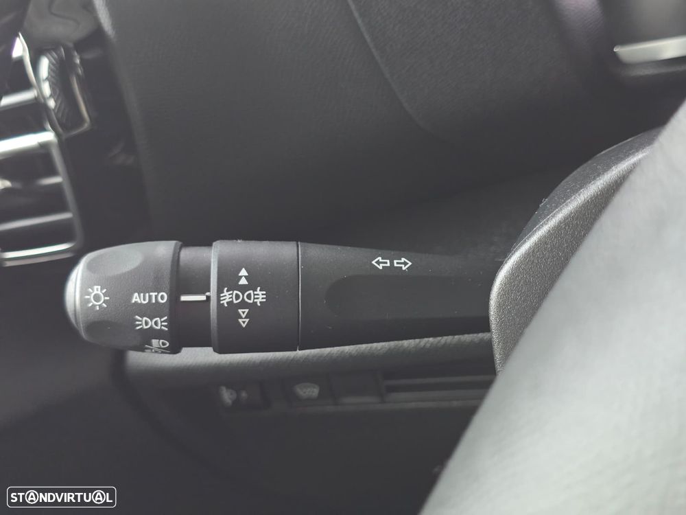 Citroën C4 1.2 PureTech Plus - 13