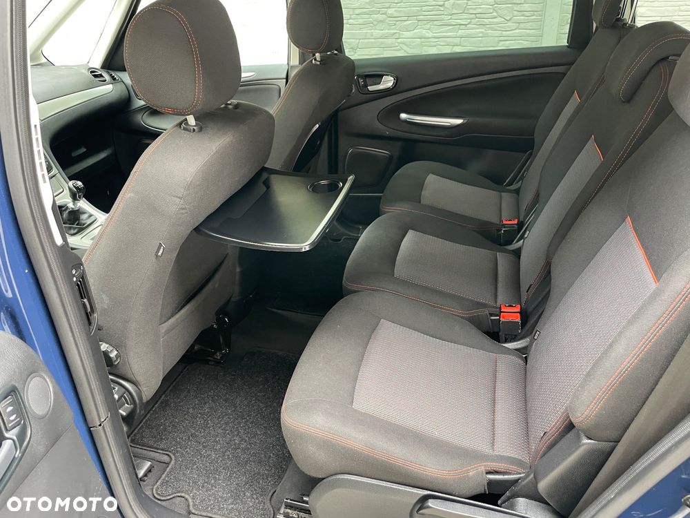 Ford Galaxy 2.0 TDCi DPF Business Edition - 13