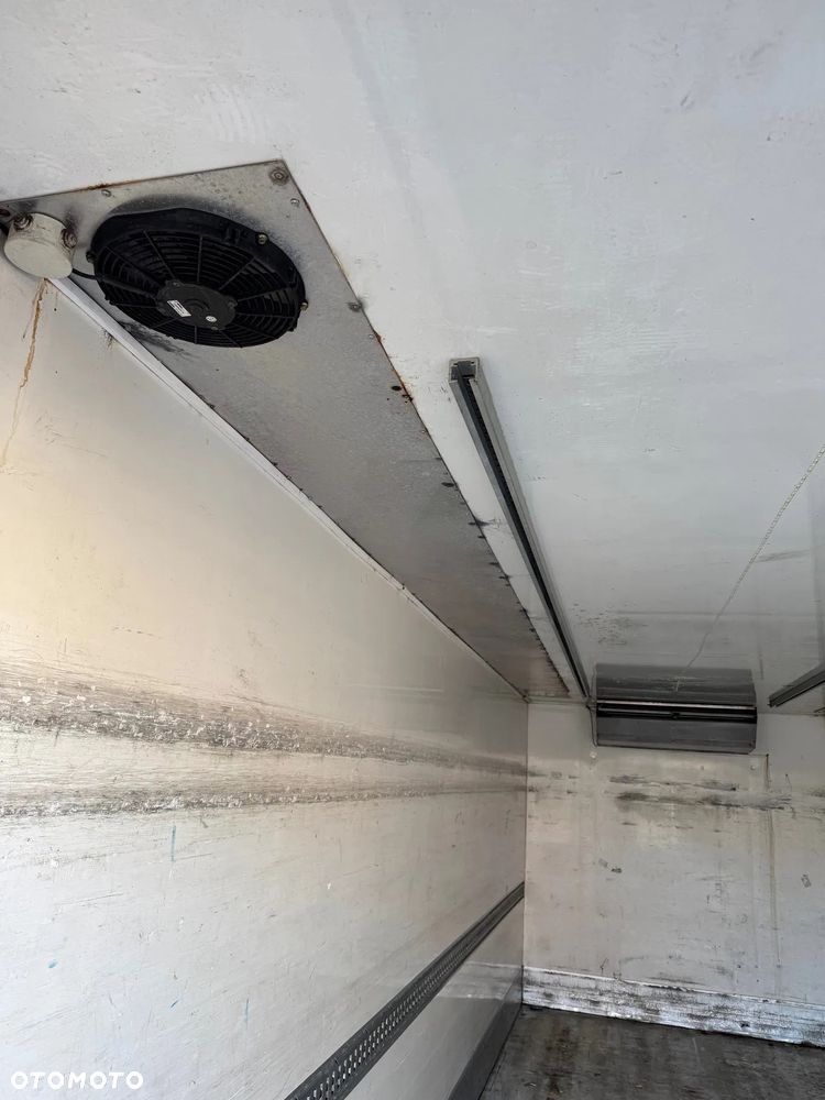 Mercedes-Benz AXOR - 7