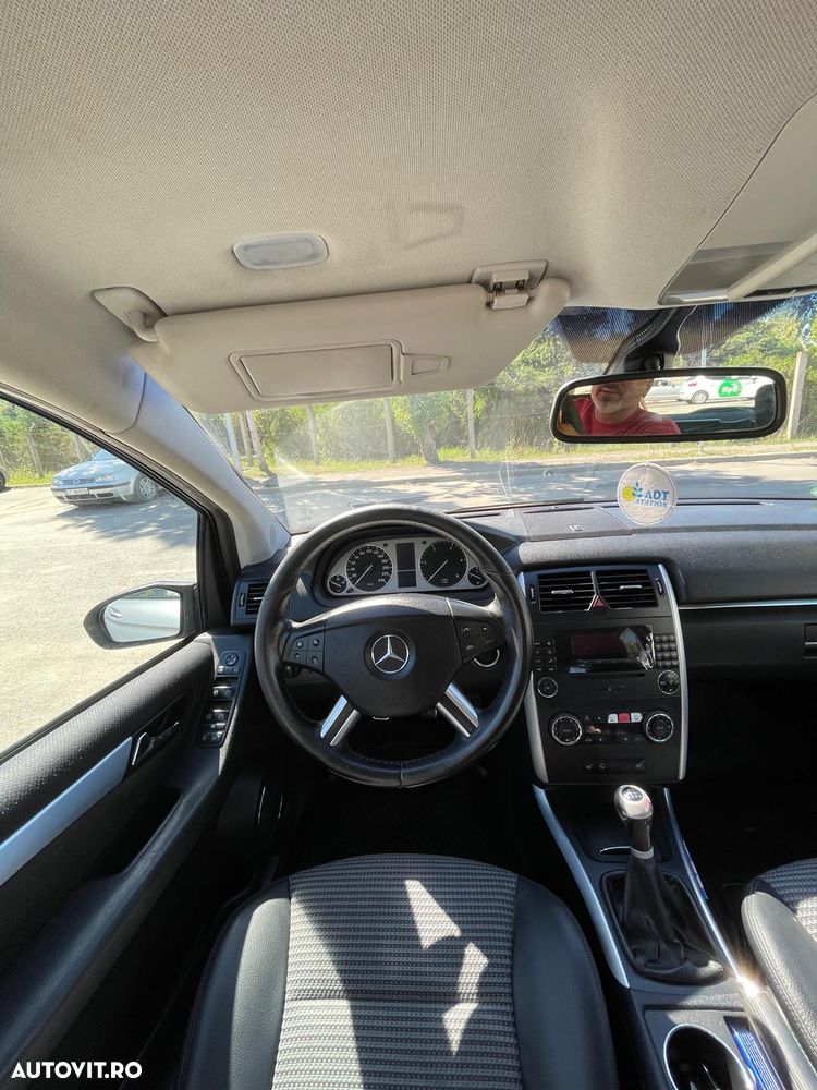 Mercedes-Benz B 200 CDI - 6