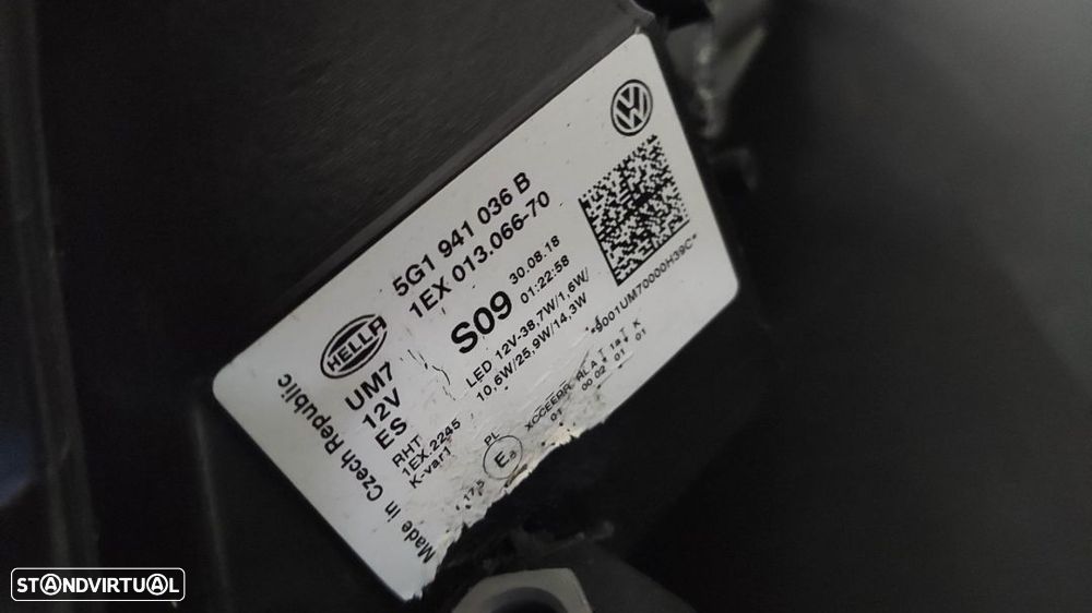 farol direito full led VW Golf 7 GTE - 9