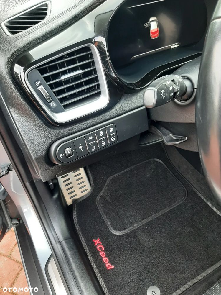 Kia XCeed 1.6 GDI DCT6 OPF Plug-in-Hybrid Platinum Edition - 6