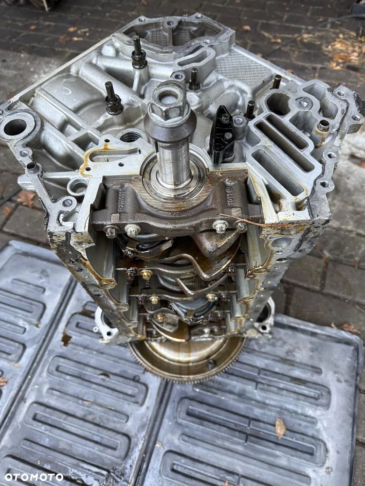 kompletny blok dol silnika wal tloki mercedes 4.7 biturbo a278 278922 - 1