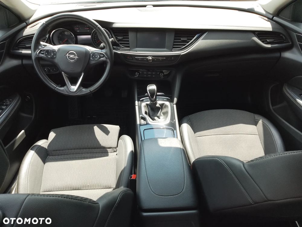 Opel Insignia 1.5 T Elite S&S - 16