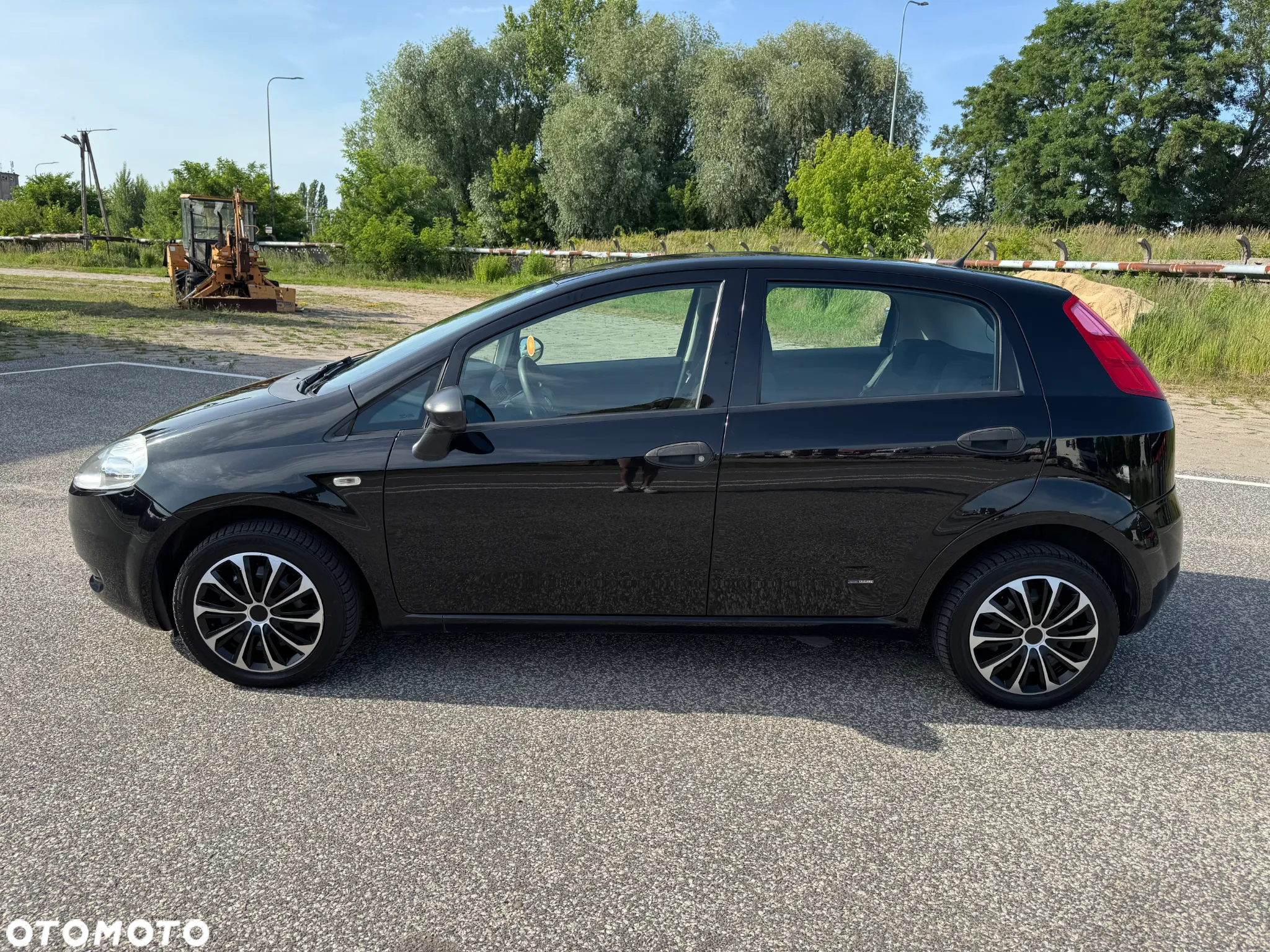 Fiat Grande Punto 1.4 8V Dynamic - 12