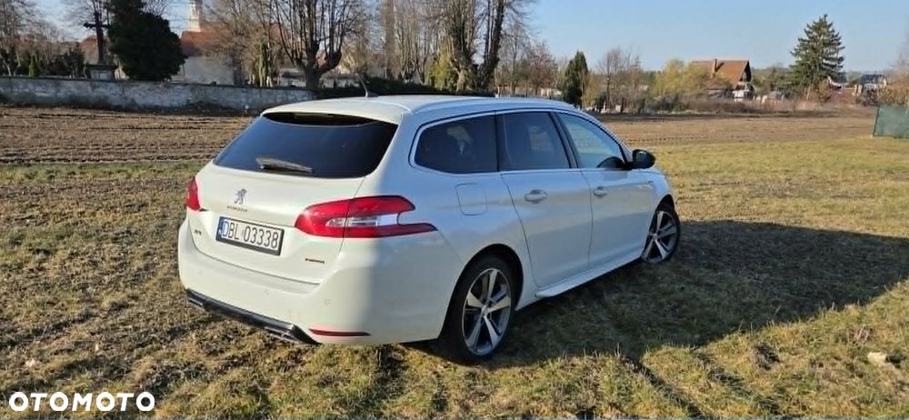 Peugeot 308 BlueHDi 130 EAT8 Stop & Start GT - 3
