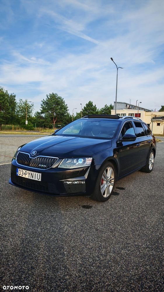 Skoda Octavia 2.0 TDI RS DSG - 1