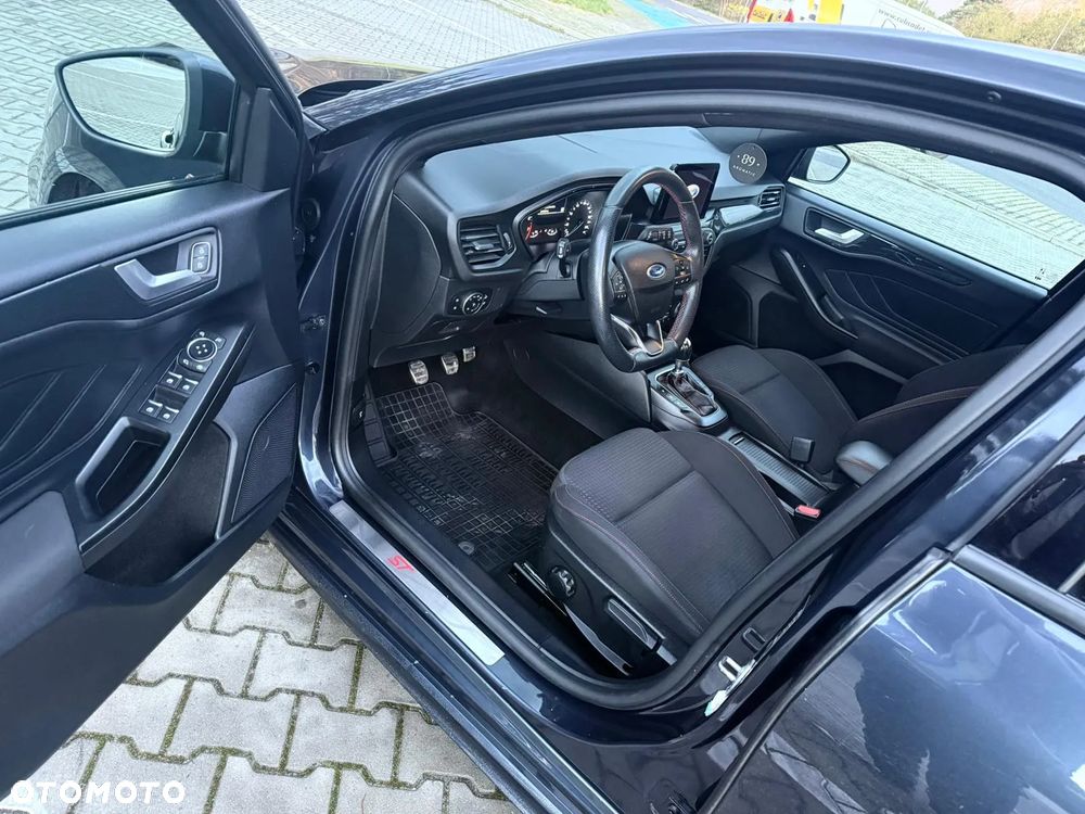 Ford Focus 1.0 EcoBoost ST-Line - 9