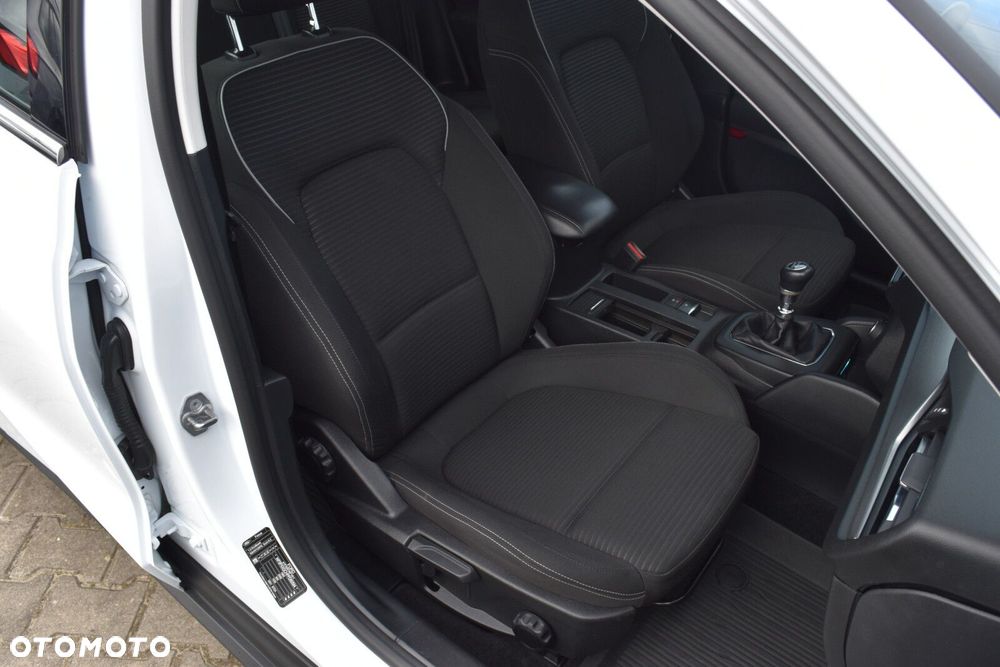 Ford Focus 1.0 EcoBoost Titanium - 30