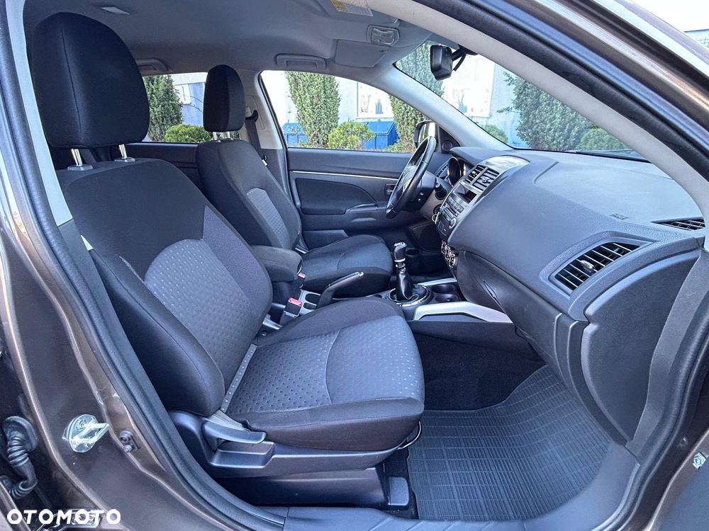 Mitsubishi ASX 1.8 DI-D 2WD Invite - 25