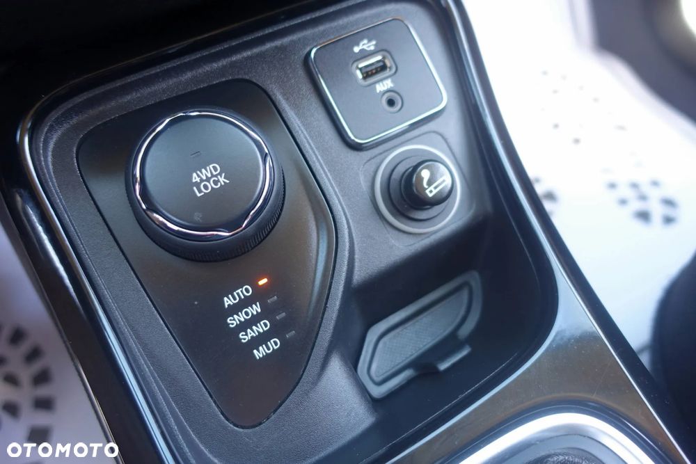 Jeep Compass 2.0 MultiJet Active Drive Automatik Limited - 23