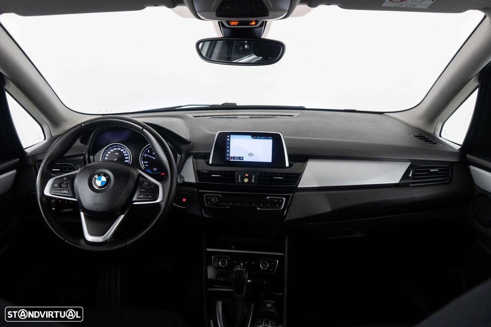 BMW 225xe Active Tourer Advantage - 24