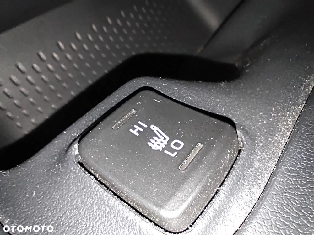 Toyota Corolla - 17
