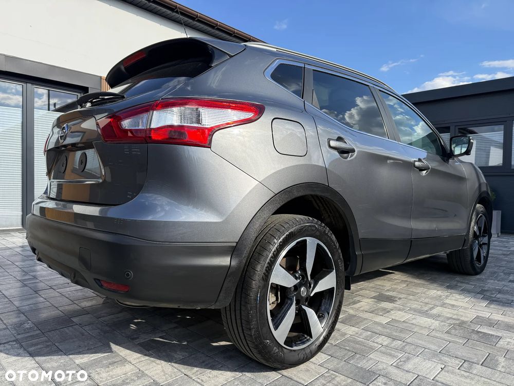 Nissan Qashqai 1.2 DIG-T Xtronic ACENTA - 10